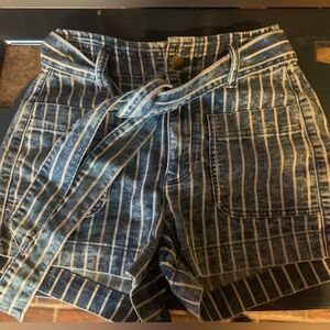 Striped Blue Denim Women Shorts American Eagle 00 24w New With Tags